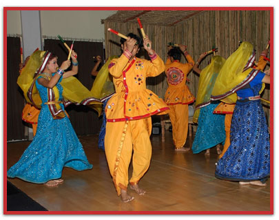 Dandiya Folk Dances of Gujarat